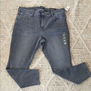 Gap super stretch universal legging  Gray Jeans size 20 regular NWT
